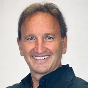 Steven Dayan